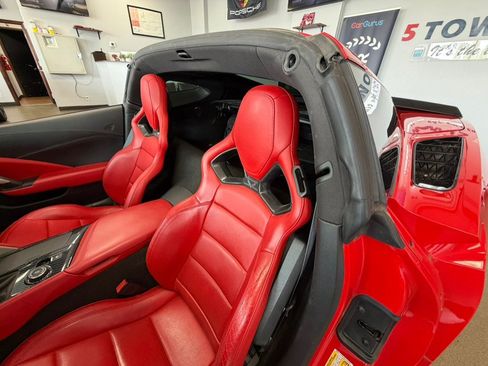 Used 2014 Chevrolet Corvette Stingray Coupe RWD image 27