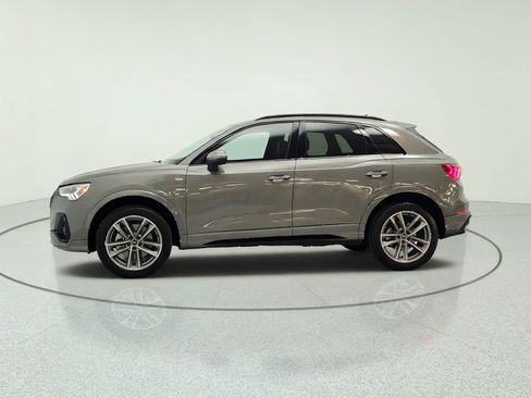 Used 2025 Audi Q3 2.0T Premium w/ Convenience Package AWD/4WD image 8