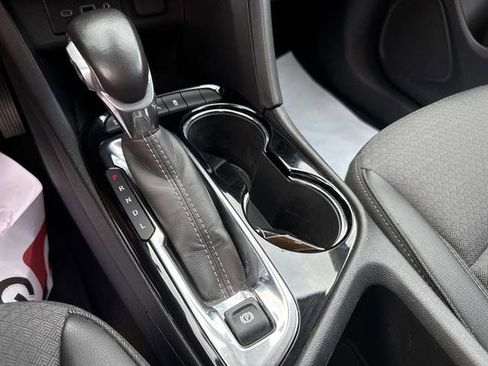 Used 2023 Buick Encore GX Select w/ Sport Touring Package image 23