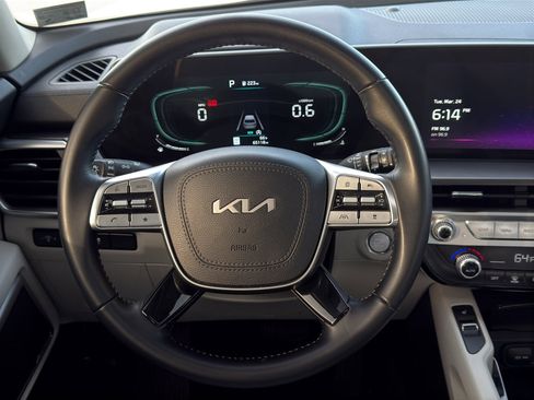 Used 2023 Kia Telluride S w/ S Sunroof Package image 32