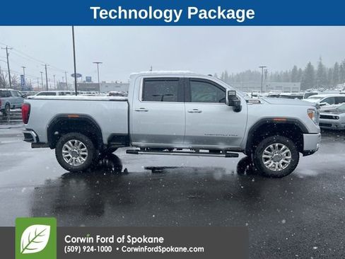 Used 2020 GMC Sierra 2500 Denali w/ Denali Ultimate Package image 2