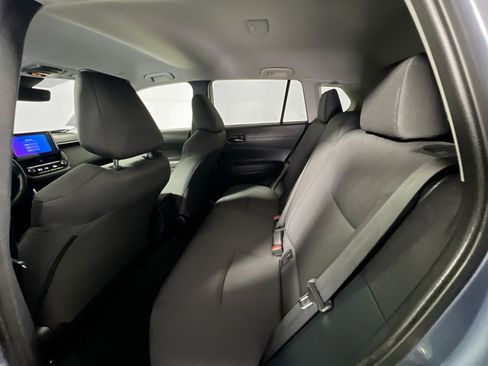 Used 2024 Toyota Corolla Cross LE image 29