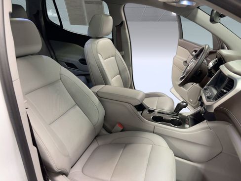 Used 2018 GMC Acadia SLT image 31