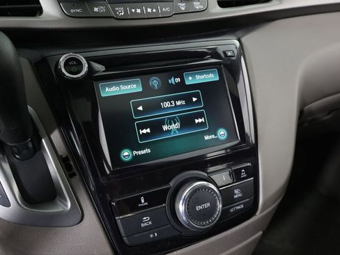 Used 2016 Honda Odyssey EX-L image 35