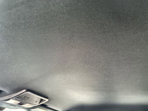 Used 2024 Nissan Frontier Pro-X w/ Pro Convenience Package image 19