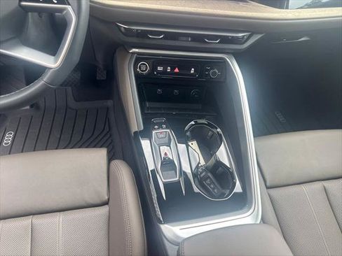 Certified 2025 Audi Q5 Premium Plus w/ Premium Plus AWD/4WD image 14