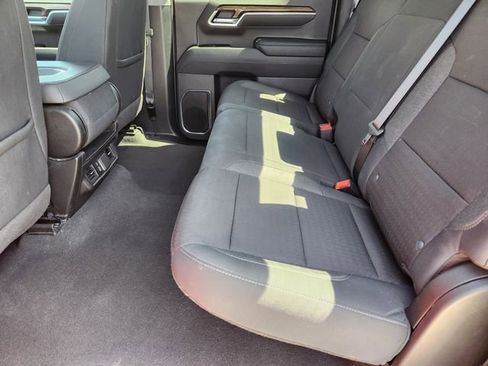 Used 2025 Chevrolet Silverado 1500 LT image 32