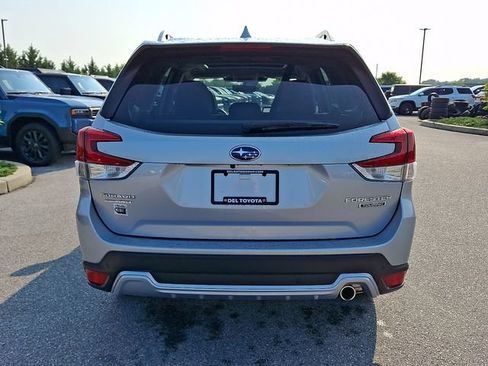 Used 2023 Subaru Forester Touring AWD/4WD image 5