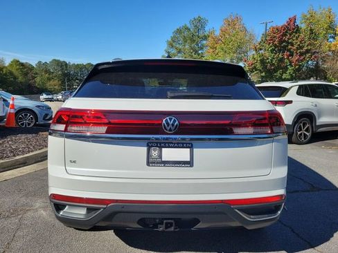 New 2026 Volkswagen Atlas Cross Sport SE FWD image 5