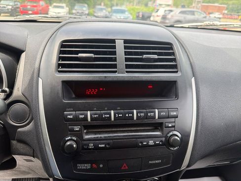 Used 2012 Mitsubishi Outlander Sport ES FWD image 12