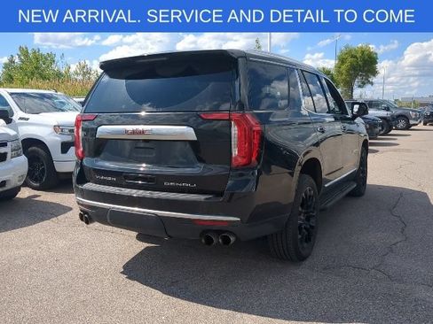 Used 2023 GMC Yukon Denali AWD/4WD image 7