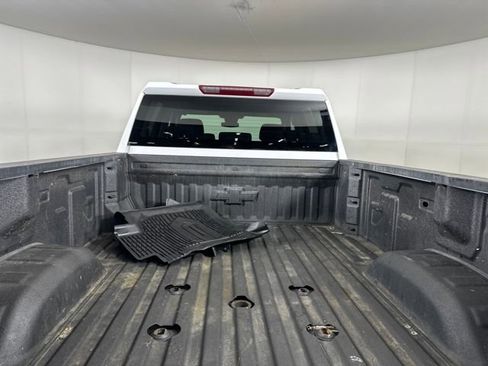 Used 2024 Chevrolet Silverado 2500 LT w/ Convenience Package image 26