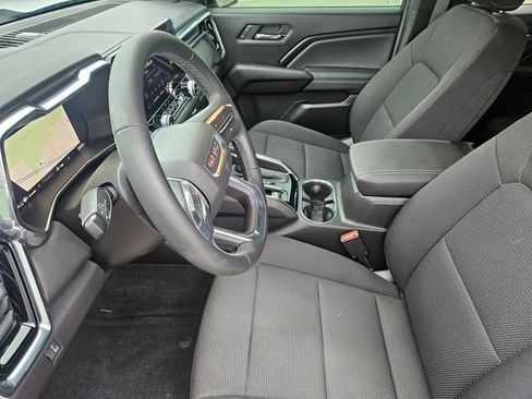 Used 2024 GMC Canyon Elevation w/ Convenience Package AWD/4WD image 13