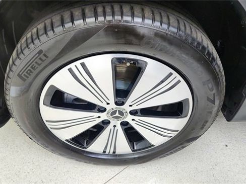 Used 2024 Mercedes-Benz EQB 250+ w/ Driver Assistance Package image 60