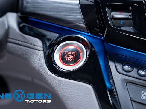 Used 2022 Honda Odyssey Elite image 14