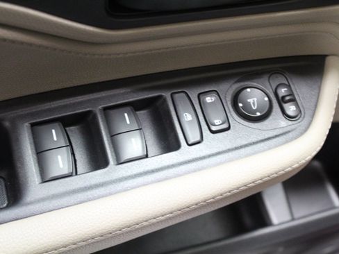 Used 2018 Honda Odyssey EX-L image 20