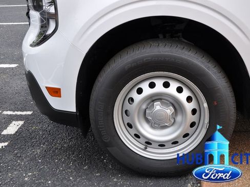 New 2026 Ford Maverick XL image 9