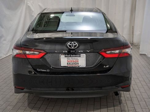 Used 2023 Toyota Camry LE image 4