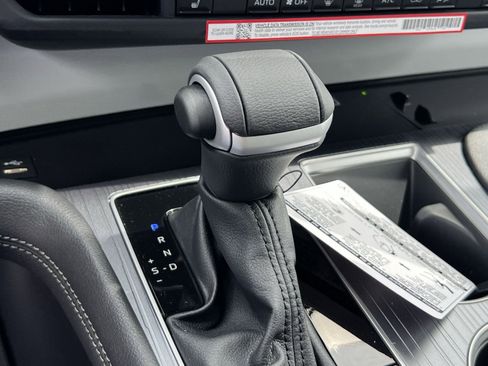 New 2026 Toyota Sienna XLE FWD image 17