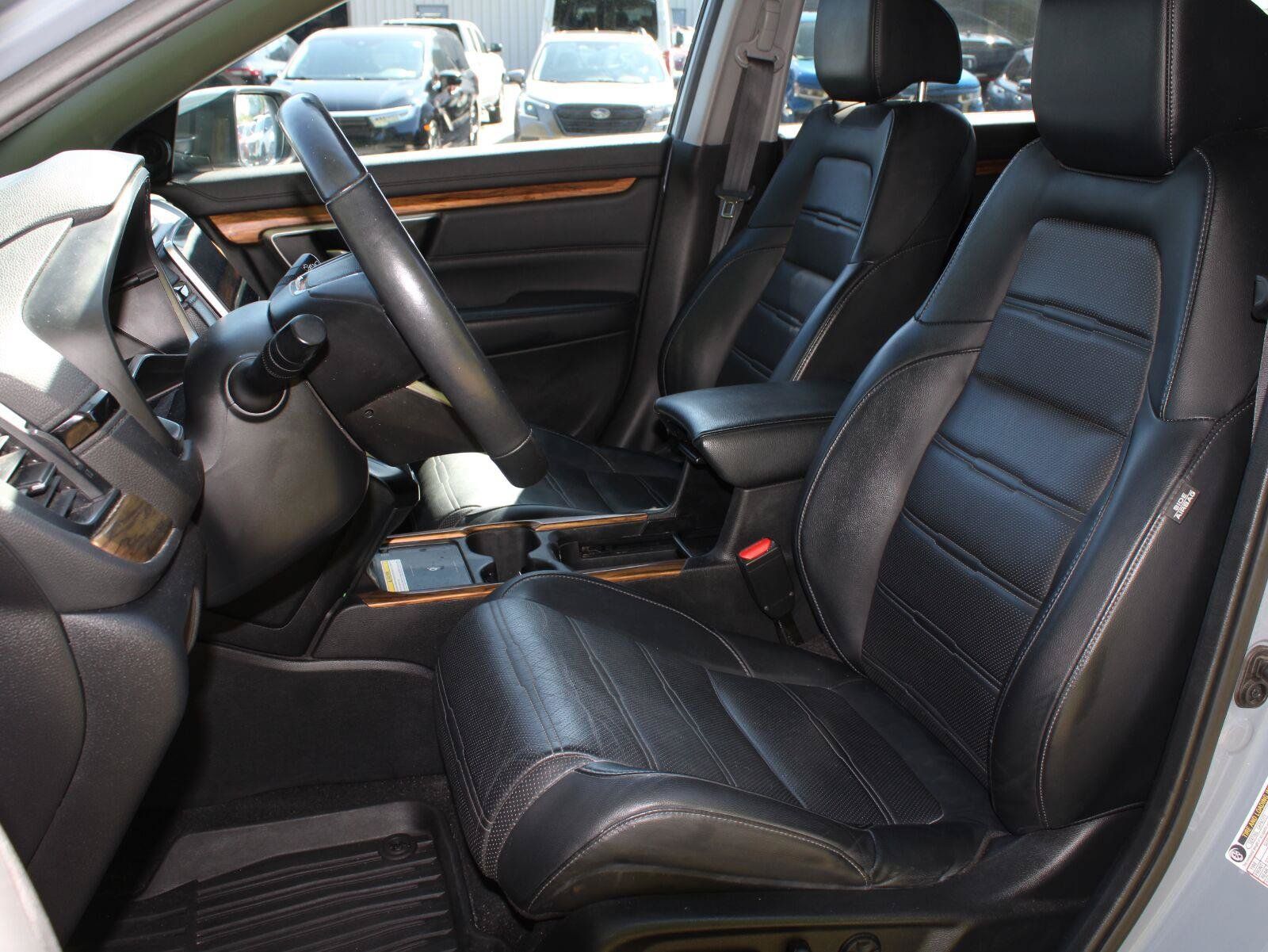 Used 2022 Honda CR-V Touring image 20