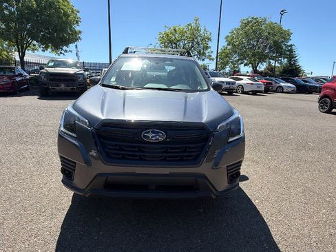 Used 2022 Subaru Forester AWD/4WD image 2