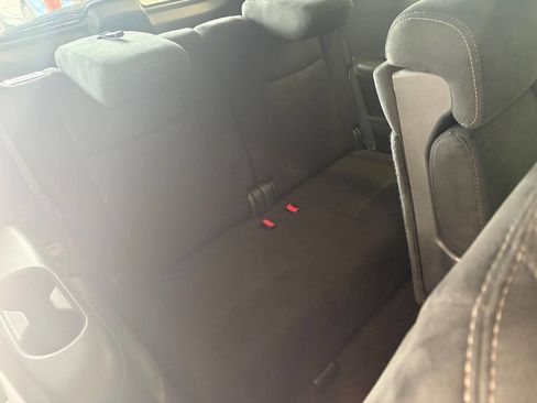 Used 2016 Nissan Pathfinder SV image 22