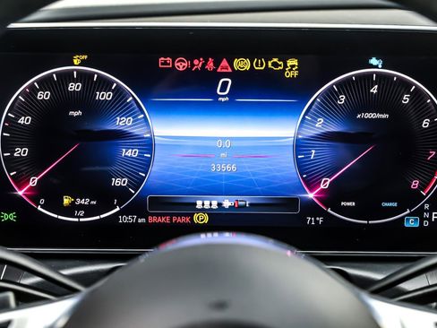 Used 2023 Mercedes-Benz C 300 Sedan image 18