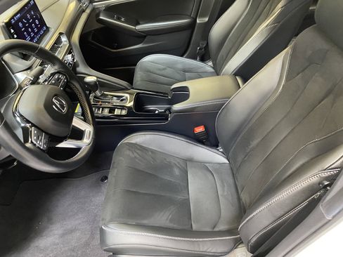 Used 2025 Acura Integra A-Spec image 21