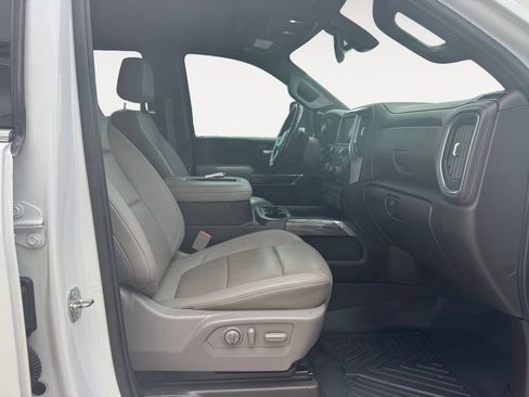 Used 2022 Chevrolet Silverado 2500 LTZ w/ LTZ Plus Package AWD/4WD image 15