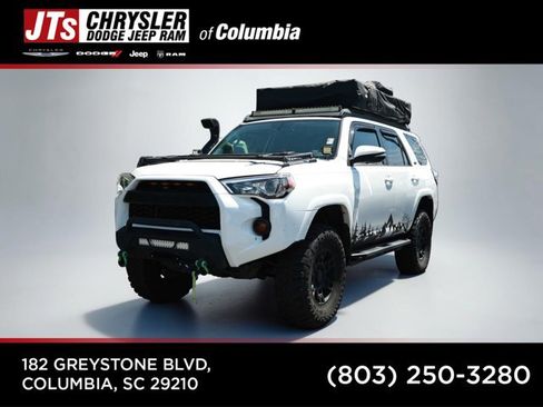 Used 2019 Toyota 4Runner SR5 Premium image 1