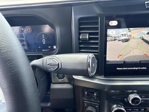 Used 2025 Ford F250 Lariat w/ Lariat Ultimate Package AWD/4WD image 31