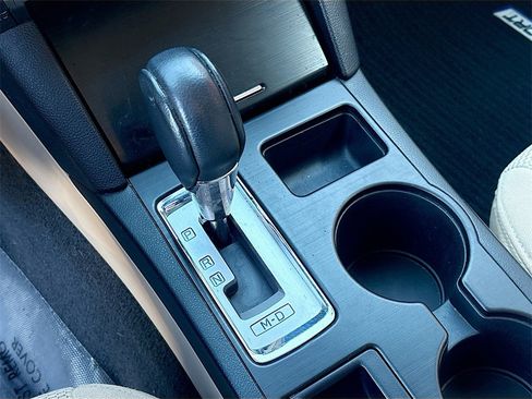 Used 2018 Subaru Outback 2.5i Premium image 16