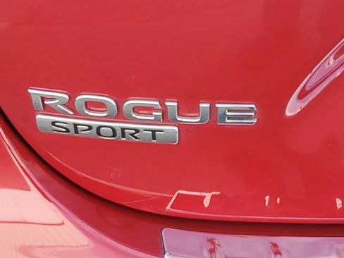 Used 2018 Nissan Rogue Sport SL w/ SL Premium Package image 7