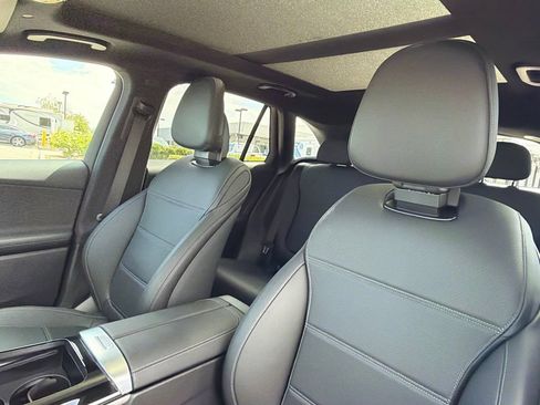 Certified 2026 Mercedes-Benz GLC 300 4MATIC image 23