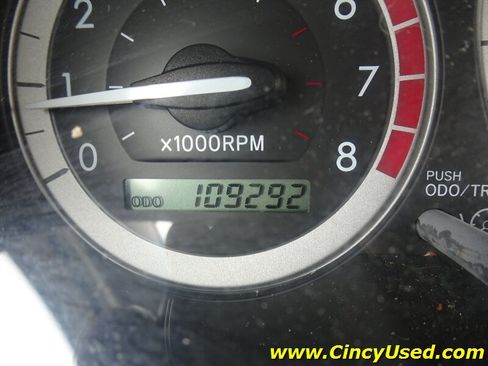 Used 2004 Toyota Sienna LE FWD image 20