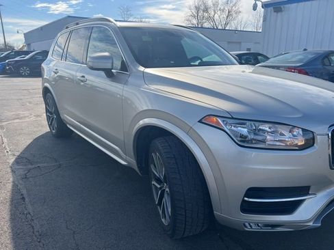 Used 2016 Volvo XC90 T6 Momentum w/ Vision Package image 2