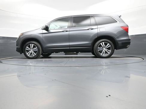 Used 2018 Honda Pilot EX image 33