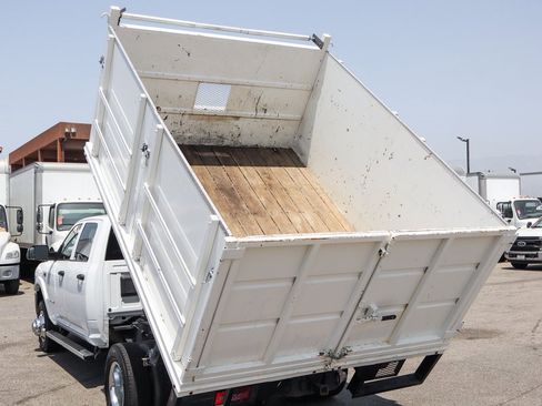 Used 2022 RAM 3500 Tradesman w/ Chrome Appearance Group image 7