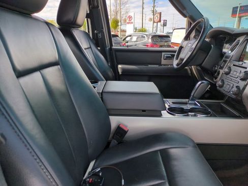 Used 2016 Ford Expedition EL Limited w/ Equipment Group 301A image 23