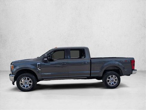 Used 2019 Ford F250 Lariat w/ Lariat Ultimate Package AWD/4WD image 8