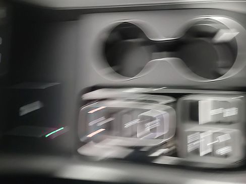Certified 2025 Honda Pilot TrailSport image 35