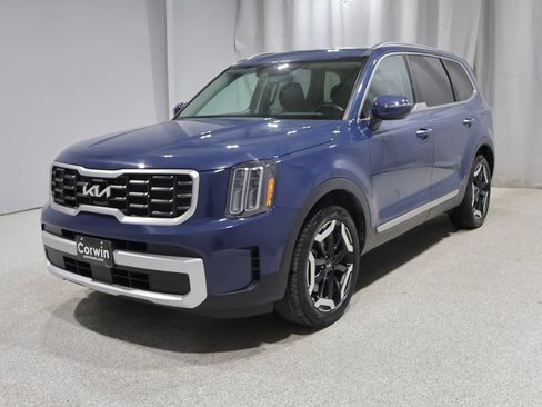 Used 2025 Kia Telluride S AWD/4WD image 6