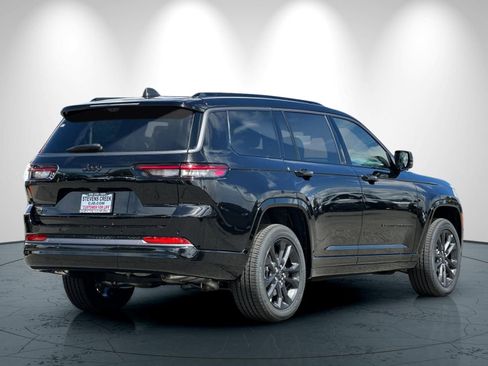 New 2026 Jeep Grand Cherokee L Limited AWD/4WD image 4