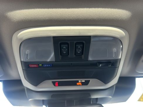 Certified 2024 Subaru Crosstrek 2.0i Premium image 37