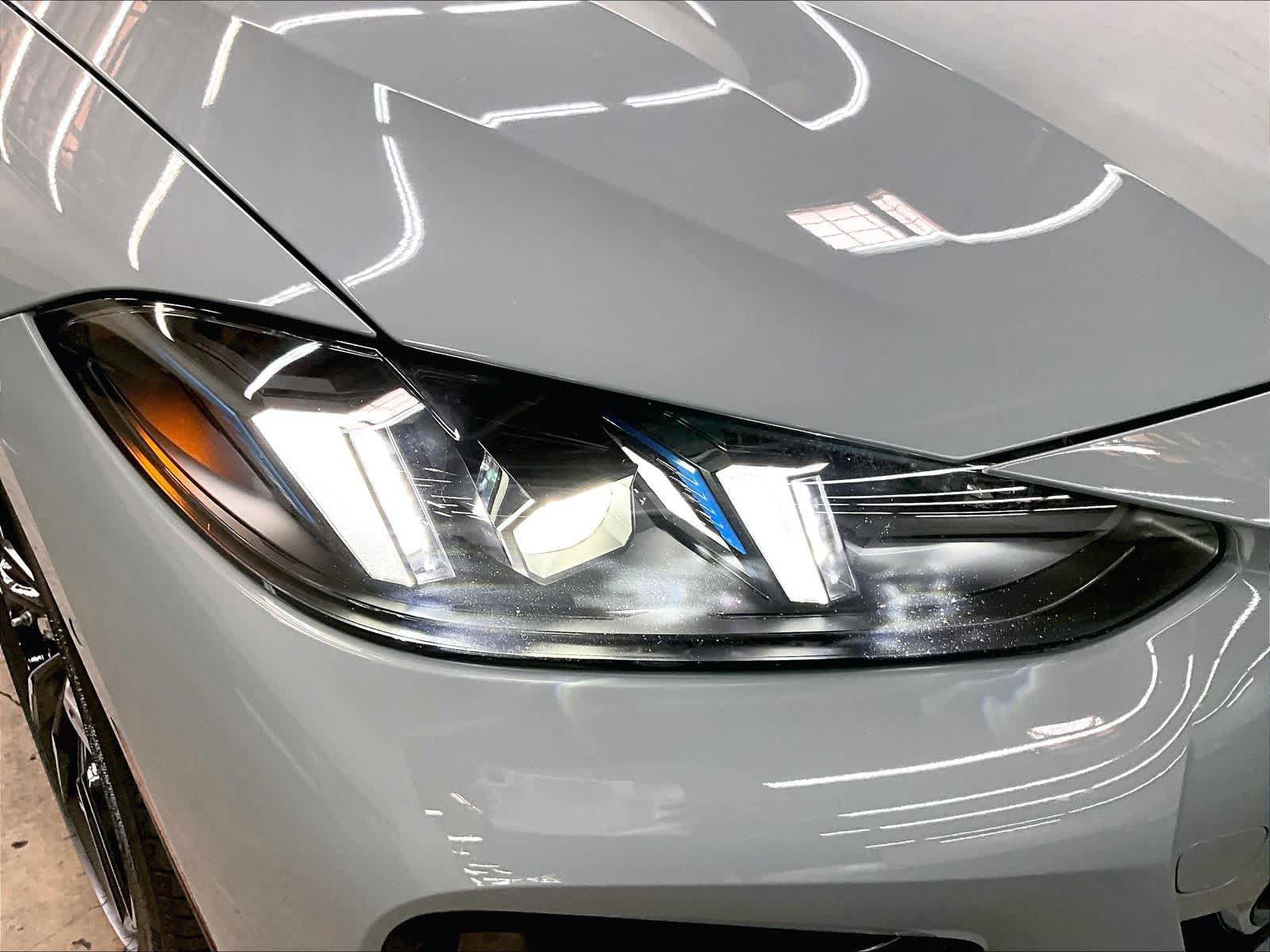 Used 2025 BMW 440i xDrive Coupe w/ Parking Assistance Package AWD/4WD image 33