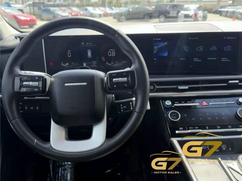 Used 2026 Hyundai Santa Fe SEL FWD image 17