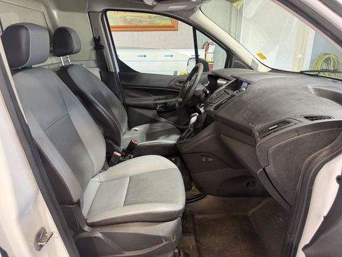 Used 2016 Ford Transit Connect XL FWD image 17