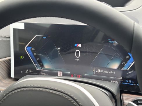 New 2026 BMW X5 xDrive50e w/ M Sport Package image 33