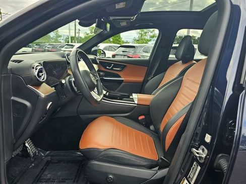 Certified 2023 Mercedes-Benz GLC 300 4MATIC image 19