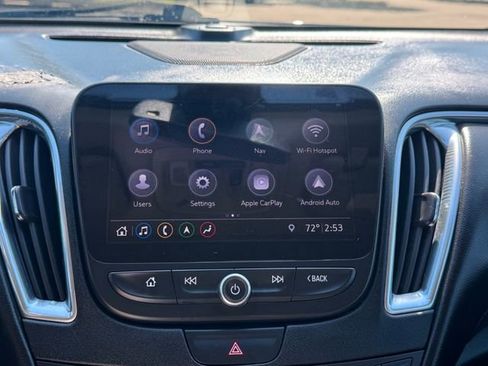 Used 2020 Chevrolet Malibu Premier image 12